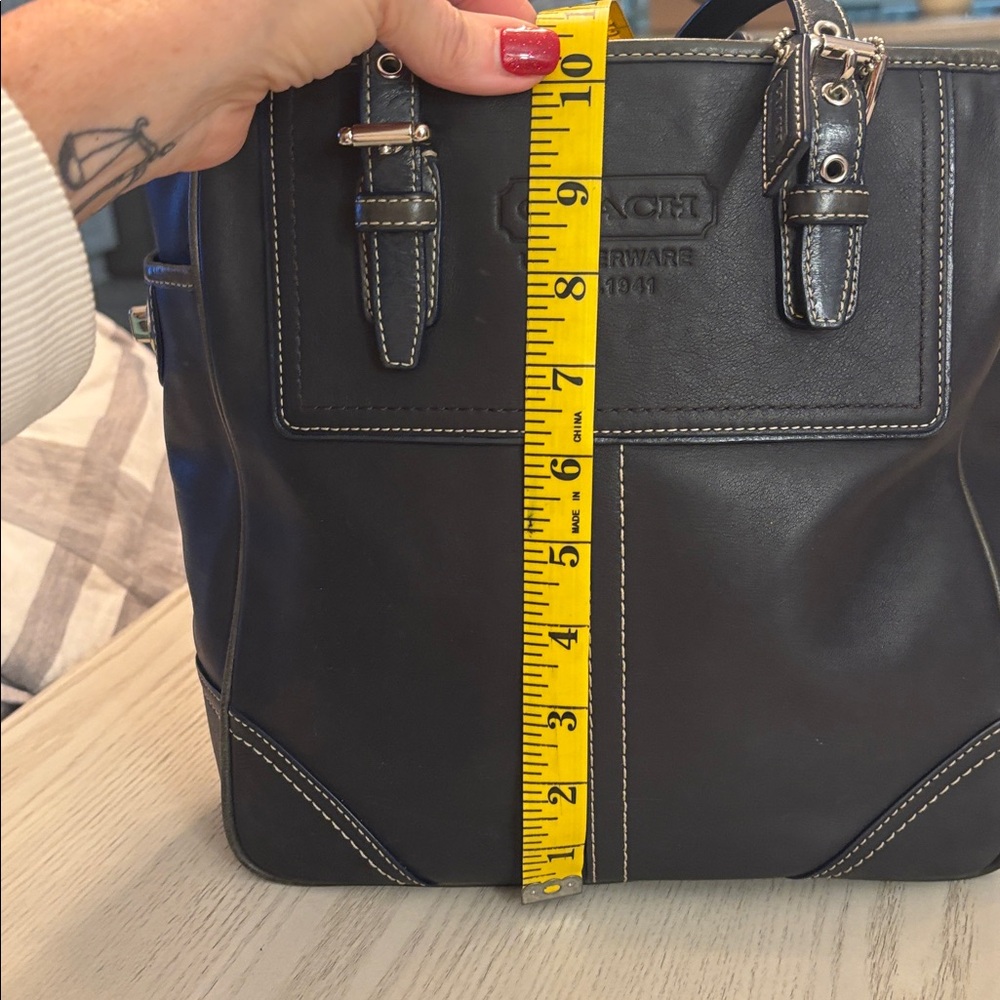 Coach Navy Blue Small Leather Tote Bag - Picture 8 of 10